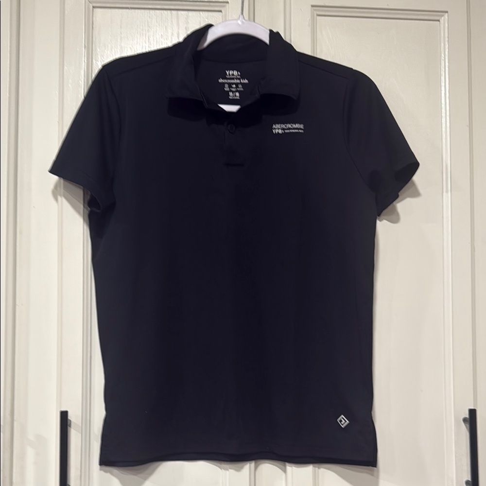 Abercrombie & Fitch Kid YPB black short-sleeve performance logo polo shirt 15/16